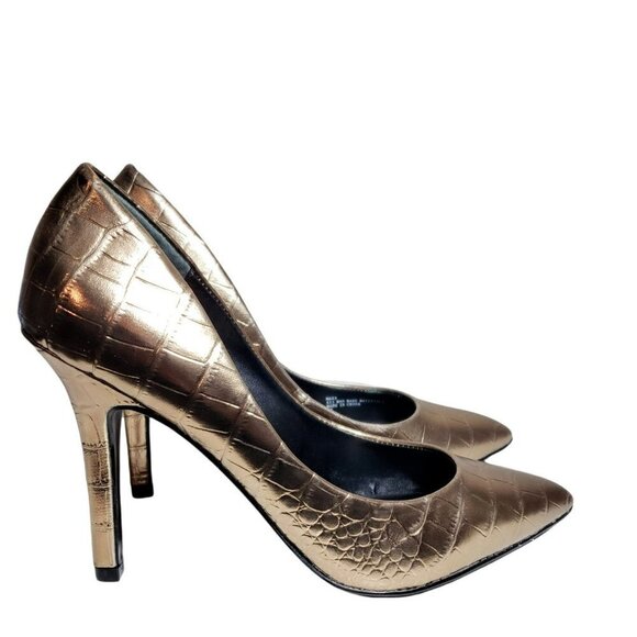 Charles David Womens Maxx Gold Pointed Toe Slip On High Heels Pumps Size 6.5 M - Picture 2 of 12